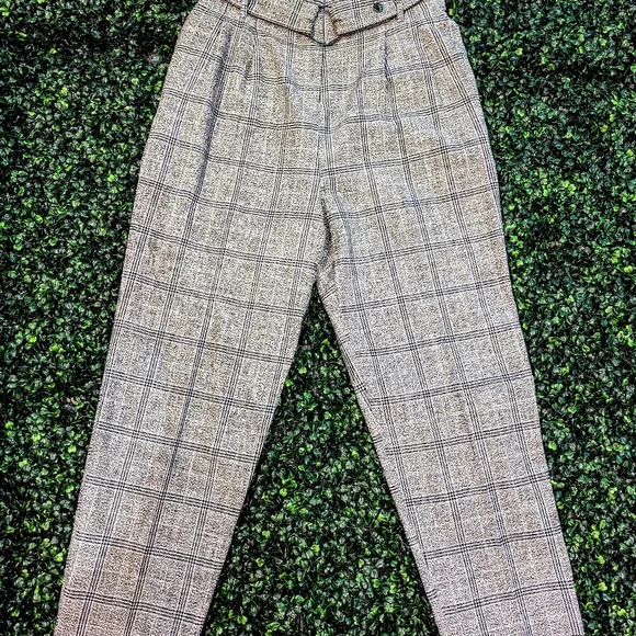 Topshop Black Ribbed Zip Top with Gray Plaid Ankle Pants - Picture 3 of 4